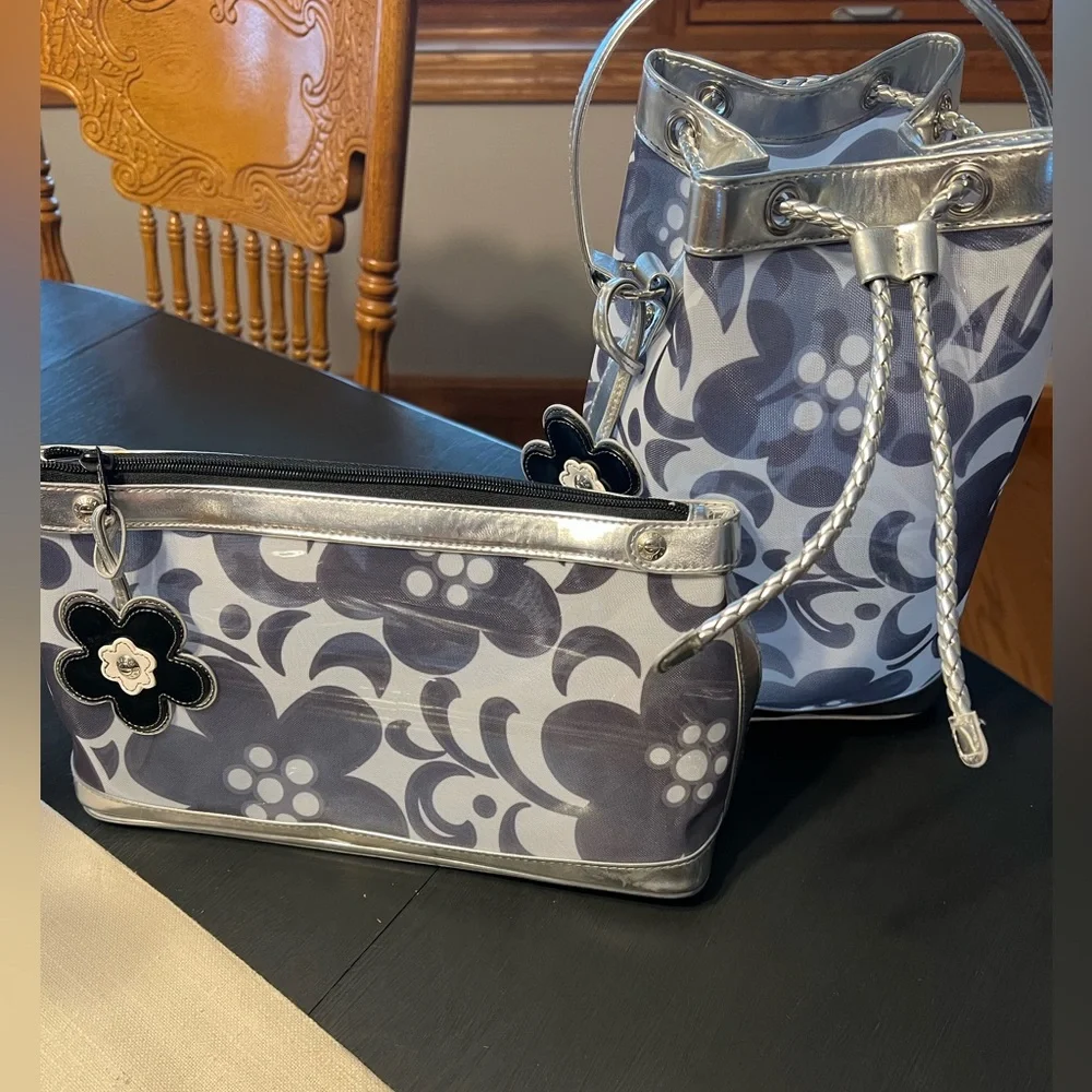 Vera Bradley | Bags | Vera Bradley Mesh Floral And Silver  display picture 1